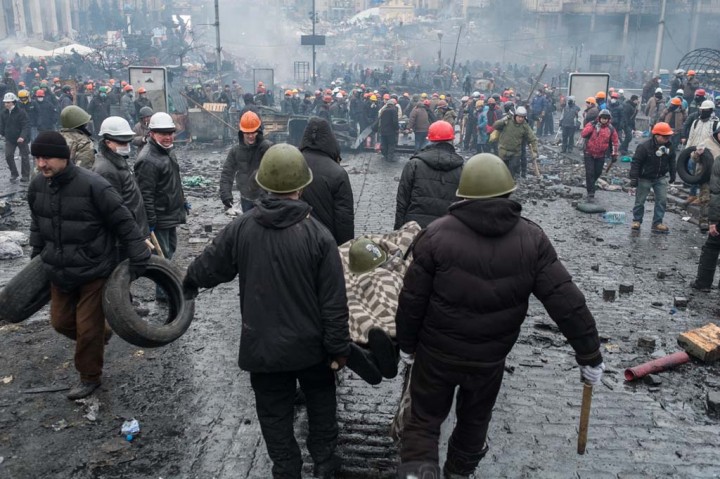 Kiev, Ukraina. 20/02/2014 Riots on Maidan square. Civilians killed by the police with Kalashnikov. More than 25 dead this morning.