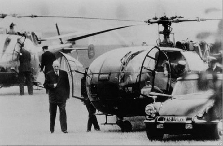 30 May 1968, Colombey-les-Deux-Eglises, France --- General De Gaulle returns to France from Baden-Baden, Germany, where he met with General Massu after the Paris riots. --- Image by © Henri Bureau/Sygma/Corbis